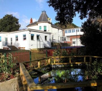 Oakleigh House
